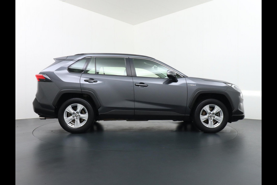 Toyota RAV4 2.5 Hybrid AWD Style VAN 35.900 VOOR 33.877 UW EINDEJAARSVOORDEEL: 2.023 | CAMERA | ELEK. KOFFER | CLIMA