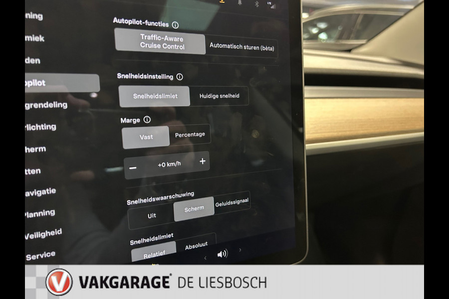 Tesla Model 3 Long Range AWD 75 kWh facelift 2021/ 360 camera / stoel verwarming / trekhaak 1000kg trek/ panorama-dak /autopilot