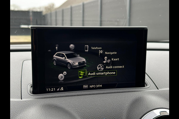 Audi A3 Sportback 35 TFSI 3x S-Line CarPlay Camera