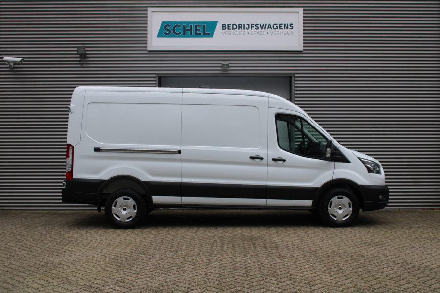 Ford Transit 350 2.0 TDCI L3H2 Trend 130pk Trend - Facelift - Xenon - Carplay - Android - Camera - Airbag Passagier - Rijklaar