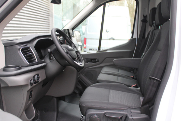 Ford Transit 350 2.0 TDCI L3H2 Trend 130pk Trend - Facelift - Xenon - Carplay - Android - Camera - Airbag Passagier - Rijklaar