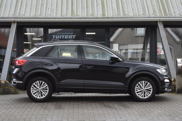 Volkswagen T-Roc 1.0 TSI Style | APPLE CARPLAY | ANDROID AUTO | ADAPTIEVE CRUIS CONTROLE | DEALER ONDERHOUDEN | NAP