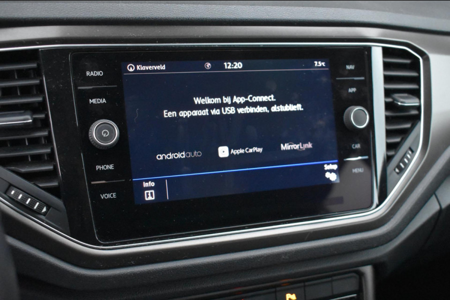 Volkswagen T-Roc 1.0 TSI Style | APPLE CARPLAY | ANDROID AUTO | ADAPTIEVE CRUIS CONTROLE | DEALER ONDERHOUDEN | NAP