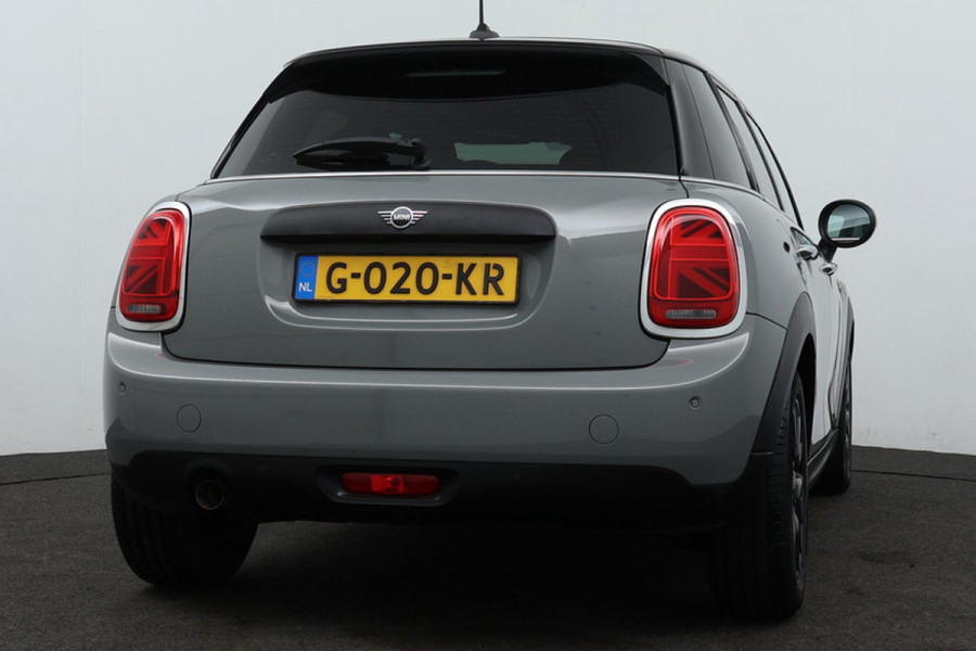 MINI Mini 1.5 One Business Edition (1e Eig, NL-auto, Dealer ondeh, Navi, Carplay, Airco, Parkeerhulp, Cruise control, Etc)