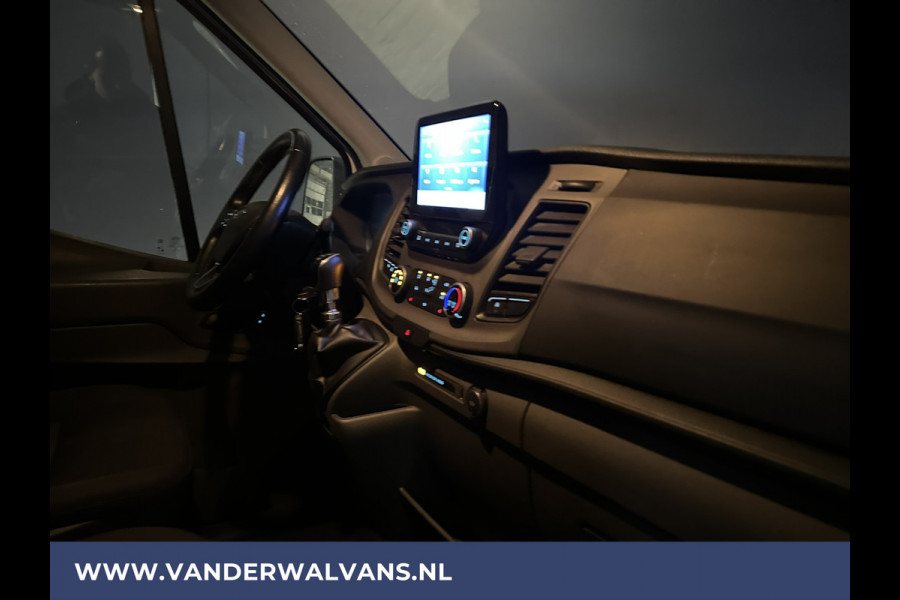 Ford Transit 2.0 TDCI 131pk L3H2 Euro6 Airco | Camera | Navigatie | Apple Carplay Android Auto, Cruisecontrol, Parkeersensoren, Stoelverwarming, Verwarmde voorruit, Bijrijdersbank