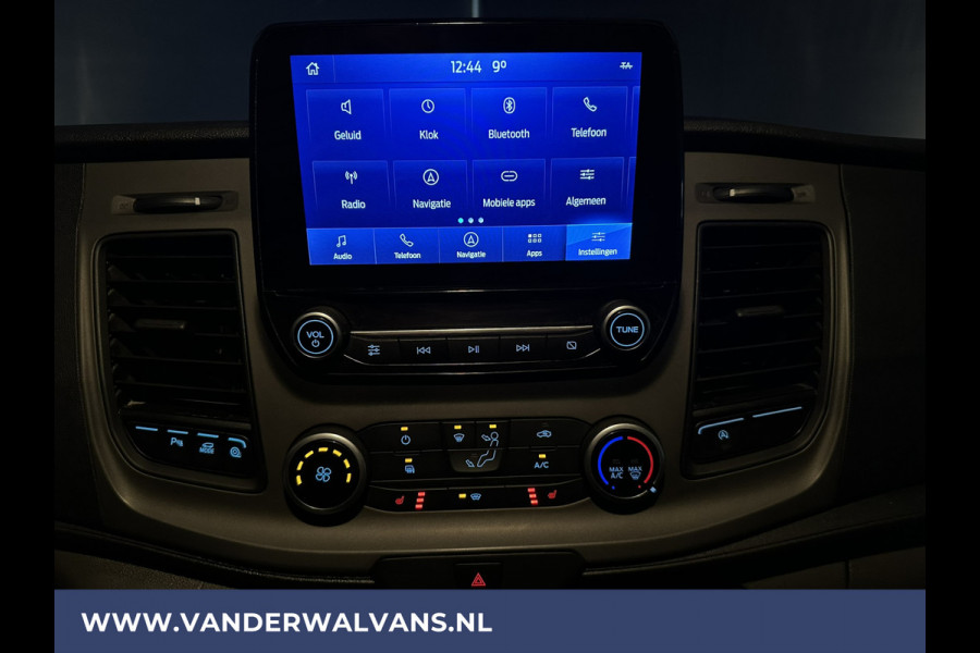 Ford Transit 2.0 TDCI 131pk L3H2 Euro6 Airco | Camera | Navigatie | Apple Carplay Android Auto, Cruisecontrol, Parkeersensoren, Stoelverwarming, Verwarmde voorruit, Bijrijdersbank