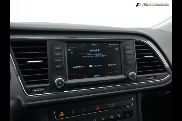 Seat León ST 1.8 TSI FR Connect (APPLE CARPLAY,SCHUIF-PANORAMADAK,LED VERLICHTING,ALCANTARA,STOELVERWARMING,TREKHAAK,TOPCONDITIE)