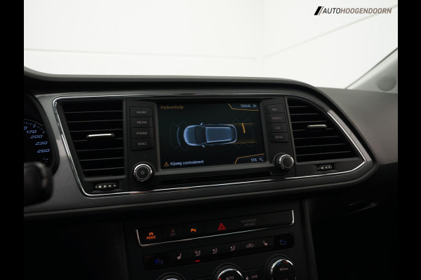 Seat León ST 1.8 TSI FR Connect (APPLE CARPLAY,SCHUIF-PANORAMADAK,LED VERLICHTING,ALCANTARA,STOELVERWARMING,TREKHAAK,TOPCONDITIE)