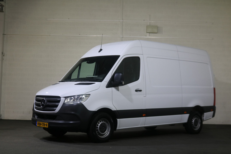 Mercedes-Benz Sprinter 316 CDI L2 H2 Airco Navigatie Camera 3.5t Trekhaak Inrichting