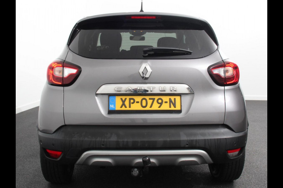 Renault Captur 0.9 TCe Intens | Navigatie | Parkeersensoren | Camera | Cruise Control | Climate Control | Trekhaak | Bluetooth