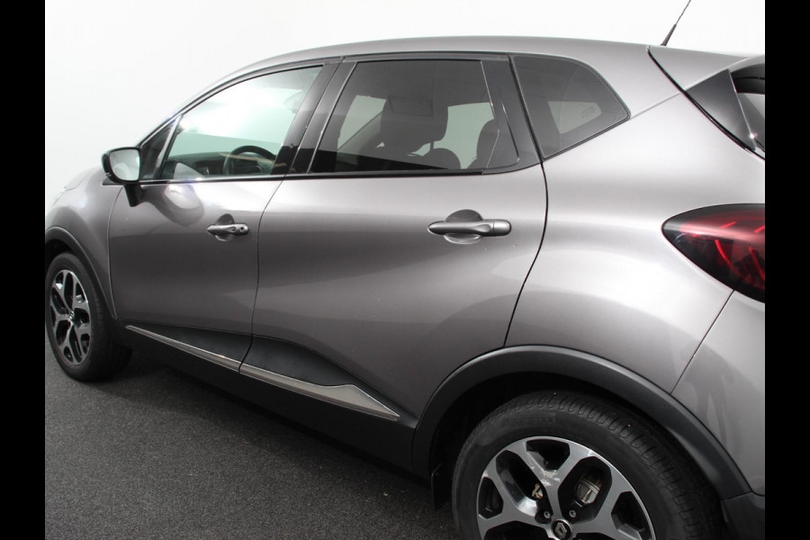 Renault Captur 0.9 TCe Intens | Navigatie | Parkeersensoren | Camera | Cruise Control | Climate Control | Trekhaak | Bluetooth