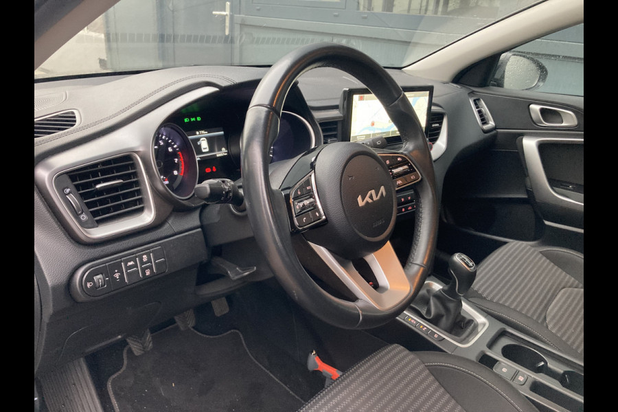 Kia Ceed Sportswagon 1.5 T-GDi 160pk DynamicLine AFN.TREKHAAK/CAMERA/NAVI/CARPLAY/PDC