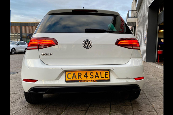 Volkswagen Golf 1.0 TSI Trendline BMT - Navigatie Apple CarPlay I Airco I Sport velgen I LED I PDC I 126.000 KM Dealer onderhouden