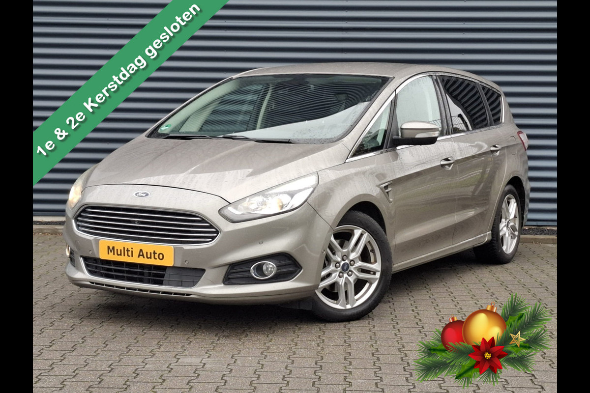 Ford S-Max 2.0 Titanium 241pk | Trekhaak Afneembaar | Navigatie | Camera | Cruise Control | DAB | Climate Control | L.M. 18" | Stoelverwarming |