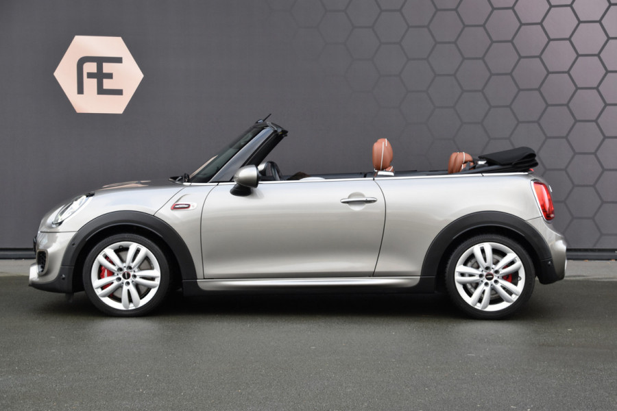 MINI Cabrio 2.0 John Cooper Works ADAPTIVE CRUISE | STOELVERWARMING | HARMON & KARDON | VOORUITVERWARMING | HEAD UP | ACHTERUITCAMERA