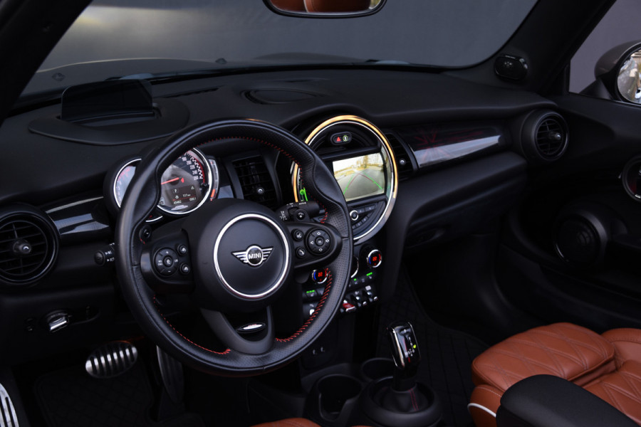 MINI Cabrio 2.0 John Cooper Works ADAPTIVE CRUISE | STOELVERWARMING | HARMON & KARDON | VOORUITVERWARMING | HEAD UP | ACHTERUITCAMERA