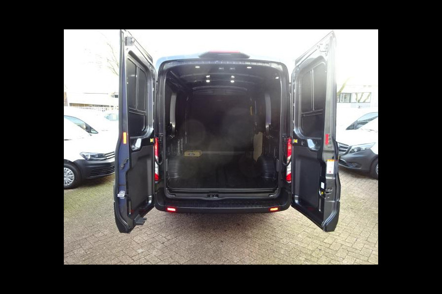 Ford E-Transit 350 L2H2 Trend 68 kWh 100% Elektrisch NAVI AIRCO CRUISE CONTROL