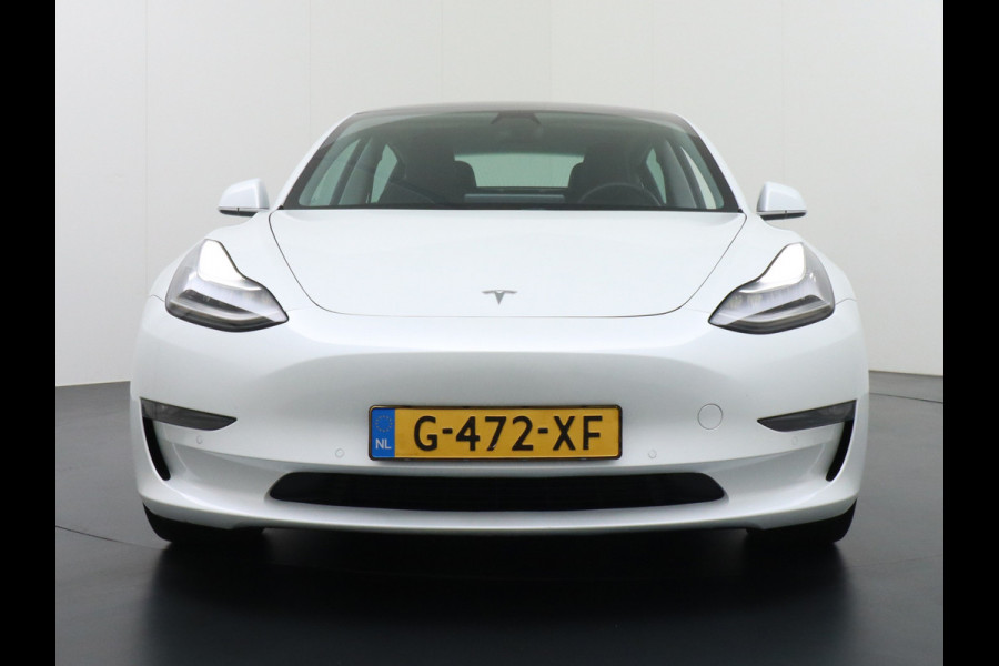 Tesla Model 3 Long Range 75 kWh 463PK FSD-vb.19" Premium-Audio 4wd AutoPilot Pano.dak Camera Leer Adaptive-Cruise+Stop&Go  PDC-A+Voor Wifi Ecc Veel grip door AWD vierwielaandrijving.  Origineel Nederlandse auto ! 1e eigenaar 61k nieuw