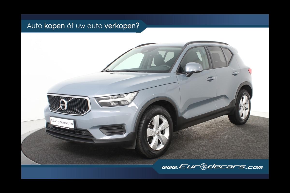 Volvo XC40 1.5 T2 Momentum *1ste Eigenaar*Navigatie*Camera*