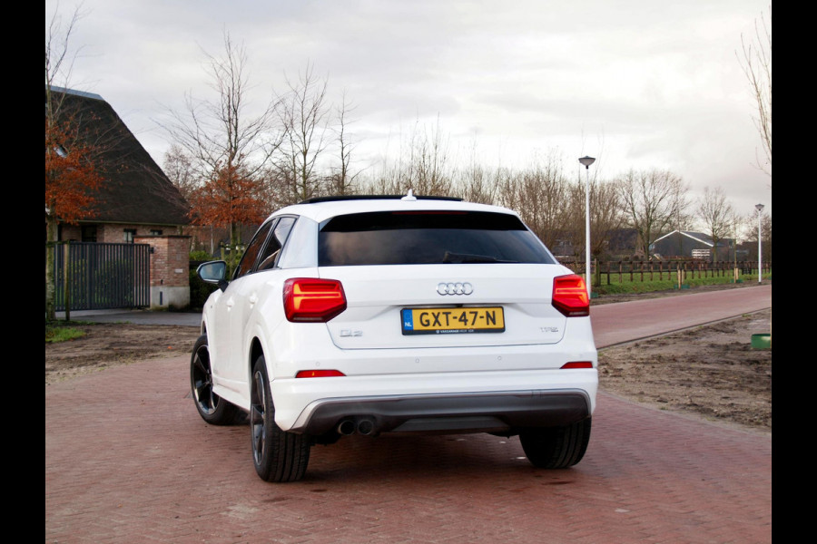 Audi Q2 1.4 TFSI CoD #limited | Panoramadak | Camera | Automaat | Virtual Cockpit |