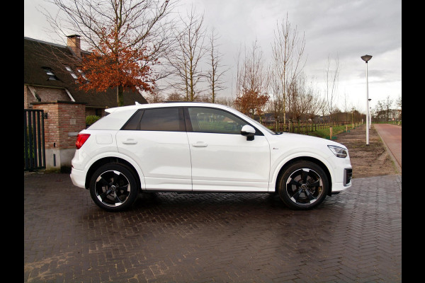 Audi Q2 1.4 TFSI CoD #limited | Panoramadak | Camera | Automaat | Virtual Cockpit |