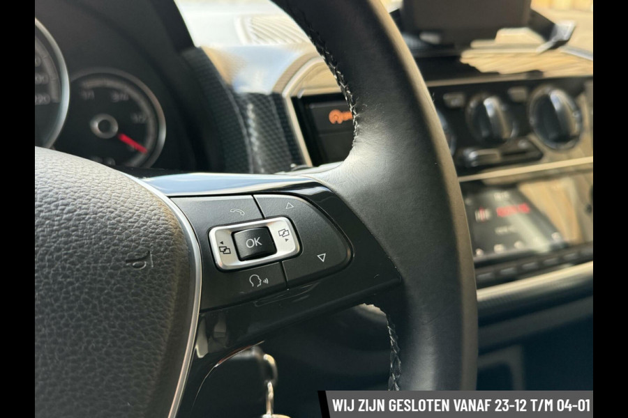 Volkswagen up! 1.0 BMT move up! Edition | Achteruitrijcamera | Parkeersensoren achter | Multifunctioneel stuurwiel | Cruise control | Bluetooth