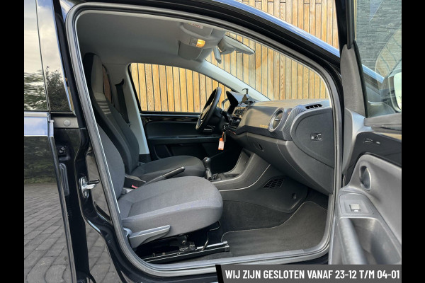 Volkswagen up! 1.0 BMT move up! Edition | Achteruitrijcamera | Parkeersensoren achter | Multifunctioneel stuurwiel | Cruise control | Bluetooth