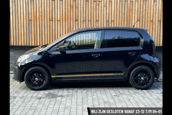 Volkswagen up! 1.0 BMT move up! Edition | Achteruitrijcamera | Parkeersensoren achter | Multifunctioneel stuurwiel | Cruise control | Bluetooth