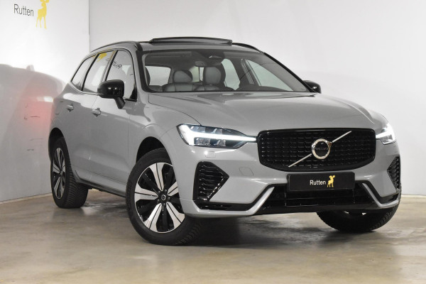 Volvo XC60 T6 350PK Long Range AWD Plus Dark / Panoramadak / Lighting Pack / Lederen bekleding / Google Maps