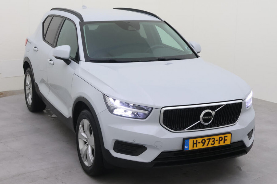 Volvo XC40 1.5 T3 NL AUTO | CAMERA | STOELVERW | PDC VOOR & ACHTER |