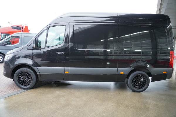 Mercedes-Benz Sprinter 319 1.9 CDI191PK L2 Pro Automaat trekhaak 3.500KG nr.V063 | Climate | Cruise | Apple CP- Android auto | Camera | 20"LM Velgen