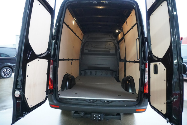 Mercedes-Benz Sprinter 319 1.9 CDI191PK L2 Pro Automaat trekhaak 3.500KG nr.V063 | Climate | Cruise | Apple CP- Android auto | Camera | 20"LM Velgen