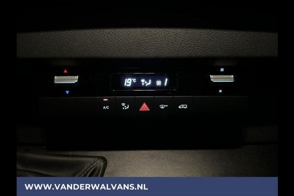 Mercedes-Benz Sprinter 317 CDI 170pk L3H2 Euro6 Airco | Camera | Navigatie | Cruisecontrol | Stoelverwarming Chauffeursstoel, Parkeersensoren, Bijrijdersbank