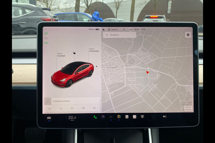 Tesla Model 3 Long Range AWD 75 kWh VAN: 26.900,- VOOR 24.877,- EINDEJAARSVOORDEEL: 2.023,- | TREKHAAK MET TREKGEWICHT