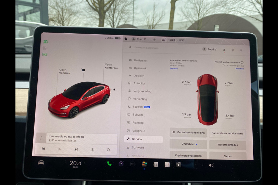 Tesla Model 3 Long Range AWD 75 kWh VAN: 26.900,- VOOR 24.877,- EINDEJAARSVOORDEEL: 2.023,- | TREKHAAK MET TREKGEWICHT