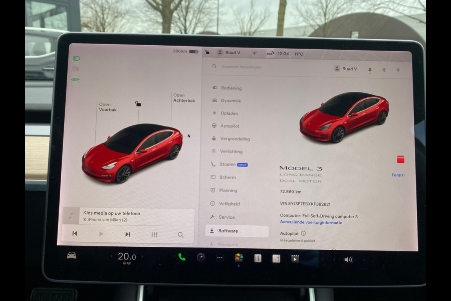 Tesla Model 3 Long Range AWD 75 kWh VAN: 26.900,- VOOR 24.877,- EINDEJAARSVOORDEEL: 2.023,- | TREKHAAK MET TREKGEWICHT