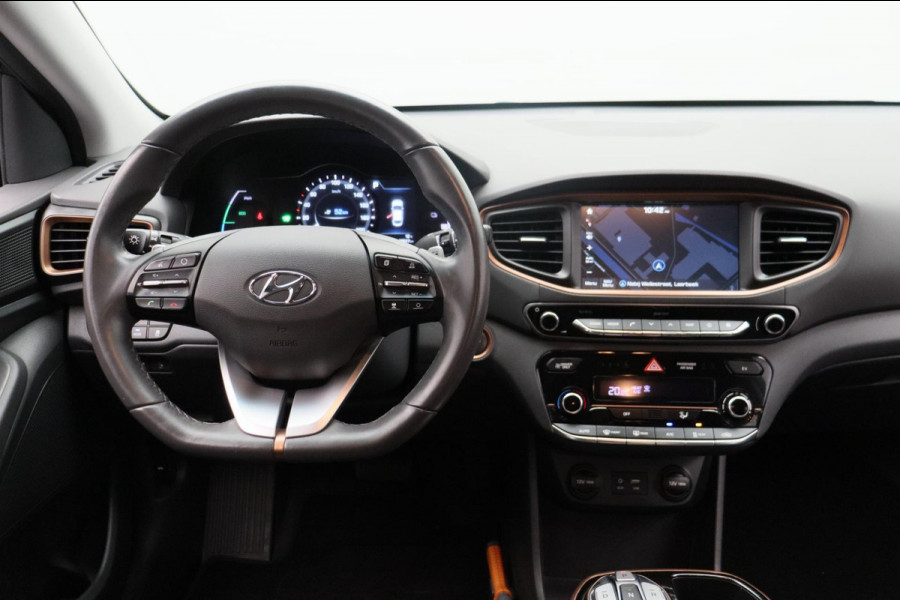 Hyundai IONIQ Comfort EV Carplay Adaptive-cruise Camera Navigatie * Origineel Nederlands *