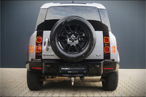 Land Rover Defender Hard Top 3.0 D250 110 MHEV X-Dynamic S | Grijs Kenteken | Luchtvering | Panoramadak | Stuur/Stoelverwarming | 360° Camera | Keyless | Groot Scherm | Cruise Control | Apple Carplay