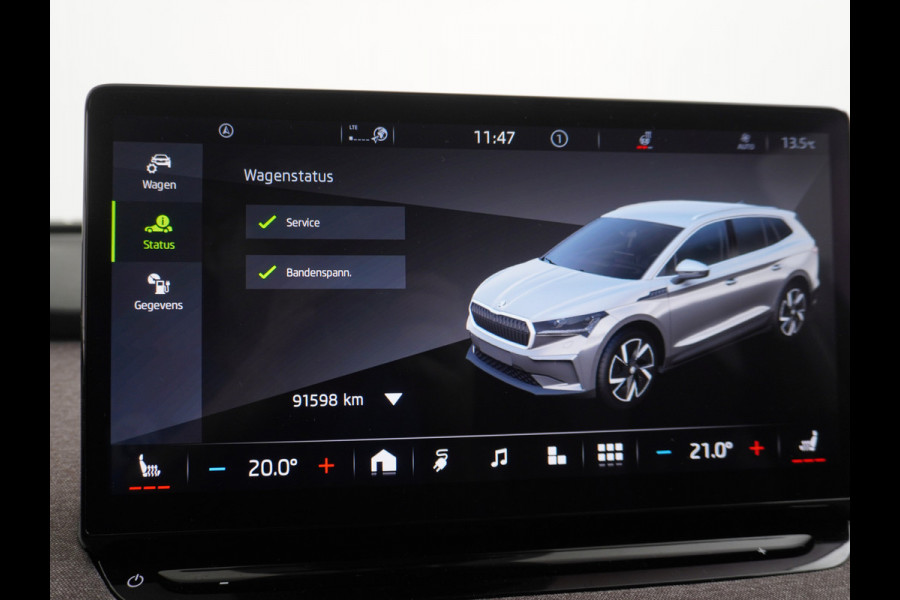 Škoda ENYAQ iV 60 First Edition Apple Carplay Android Auto Navi Ecc Elec.Stoel met memory Adaptieve Cruise Control Camera Keyless Led Pdc Dab Stoelverwarming Bluetooth Dodehoek detector Draadloze tel.lader Lmv 20" Rijstrooksensor Regen-Lichtsensor Origineel Nederlandse Auto