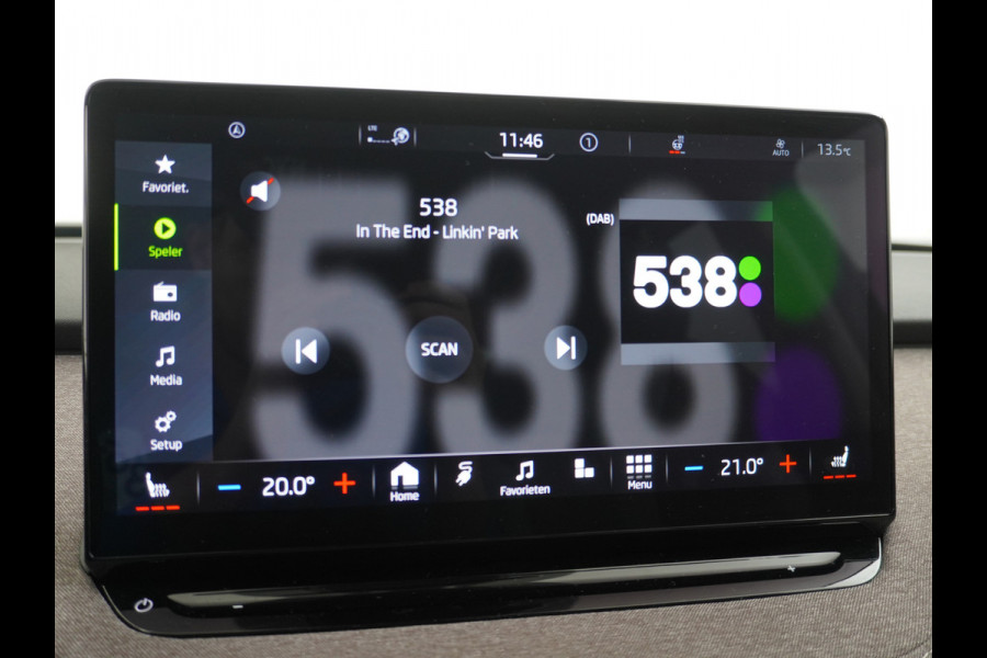 Škoda ENYAQ iV 60 First Edition Apple Carplay Android Auto Navi Ecc Elec.Stoel met memory Adaptieve Cruise Control Camera Keyless Led Pdc Dab Stoelverwarming Bluetooth Dodehoek detector Draadloze tel.lader Lmv 20" Rijstrooksensor Regen-Lichtsensor Origineel Nederlandse Auto