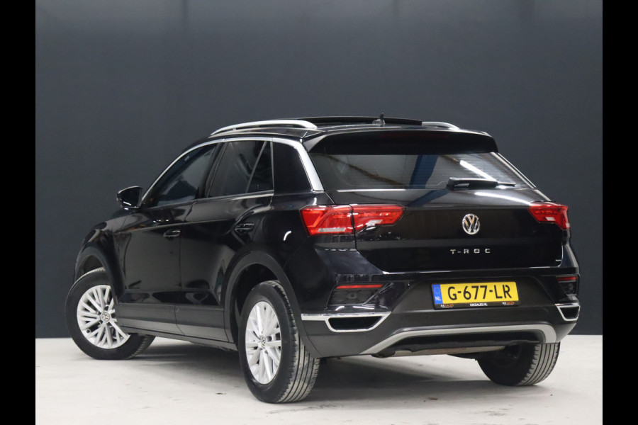 Volkswagen T-Roc 1.0 TSI Style Business [PANORAMADAK, APPLE CARPLAY, ANDROID, ADAPTIVE CRUISE CONTROL, CLIMATE, NAVI, NIEUWSTAAT]