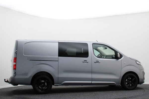 Opel Vivaro 2.0 CDTI L3H1 DC Innovation Automaat 6-Persoons, 2x Schuifdeur, Leer, Navigatie, Camera, Apple CarPlay, Trekhaak