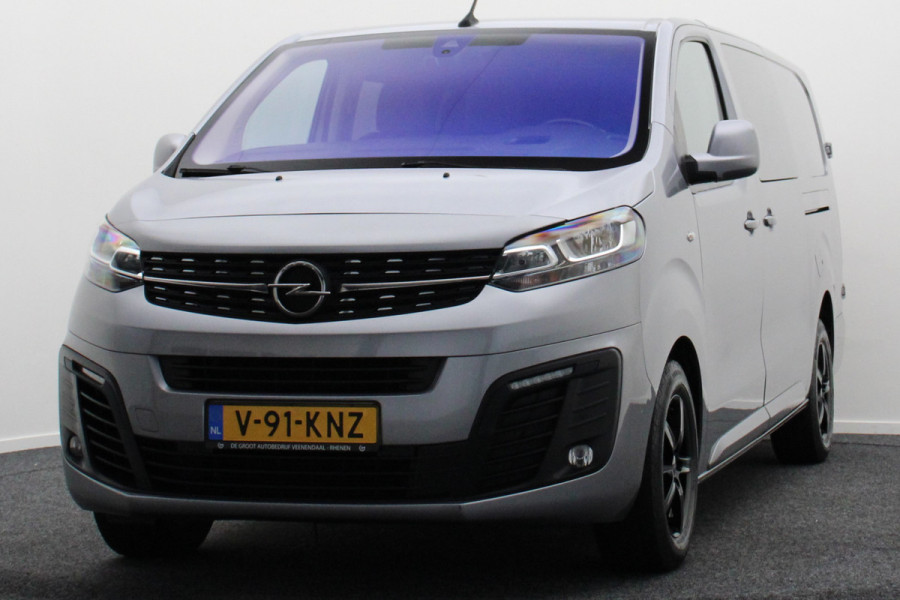 Opel Vivaro 2.0 CDTI L3H1 DC Innovation Automaat 6-Persoons, 2x Schuifdeur, Leer, Navigatie, Camera, Apple CarPlay, Trekhaak