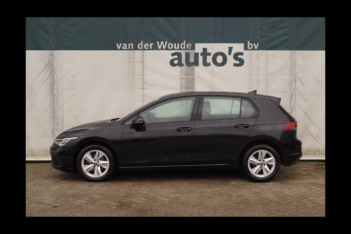 Volkswagen Golf 1.5 TSI 130pk Life Edition -LED-ECC-PDC-CARPLAY-