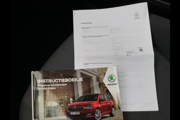 Škoda Fabia 1.0 Active | Airco, Cruise, Carplay/Android, Trekhaak | Dealeronderhouden | NAP |