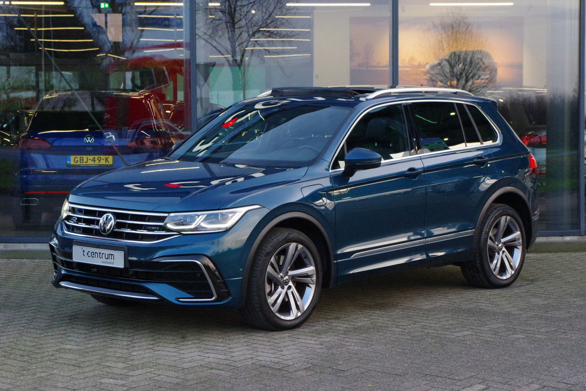 Volkswagen Tiguan 1.4 TSI eHybrid 245 PK R-Line Business+ PHEV, Panoramadak, Leder, IQ-LED, Carplay