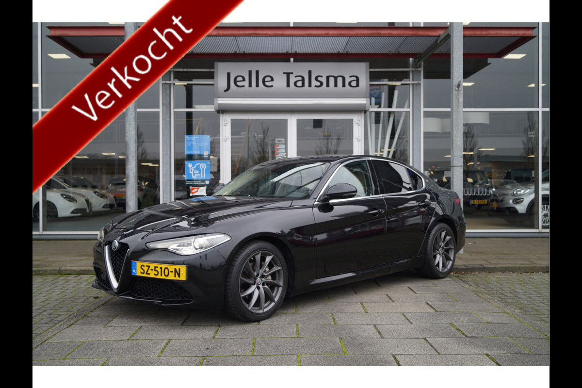 Alfa Romeo Giulia 2.0T Super 200PK AT | Stoel/stuur verwarming | 18" Velgen | Leer | Harman Kardon audio