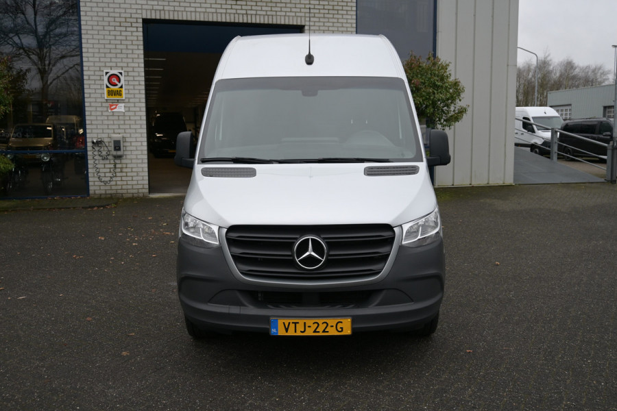 Mercedes-Benz Sprinter 315 CDI L2H2 RWD 3500kg trekgewicht, MBUX met camera