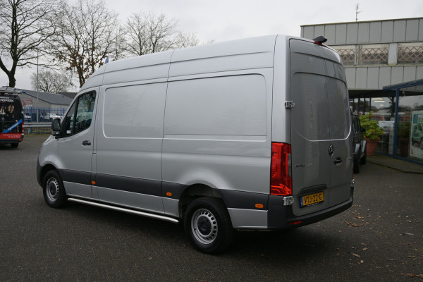 Mercedes-Benz Sprinter 315 CDI L2H2 RWD 3500kg trekgewicht, MBUX met camera