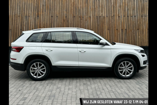 Škoda Kodiaq 1.5 TSI Business Edition DSG 7-persoons | LED | Half leer | Canton Audio | Keyless entry & start | Achteruitrijcamera | Parkeers